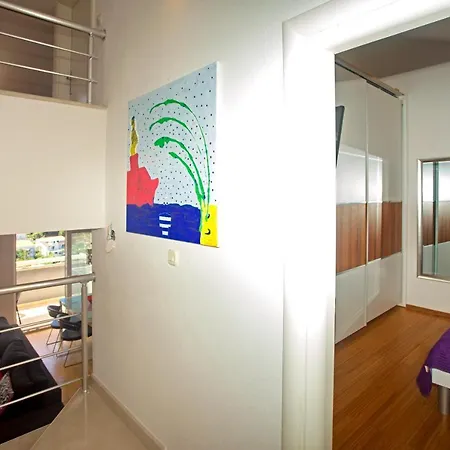 Bluesky Apartment